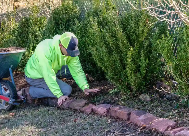 How long does mulch last in Everett, WA 